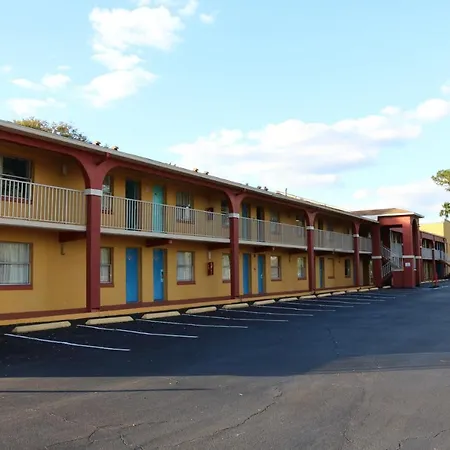 Howard Johnson By Wyndham Lake Front Park Kissimmee-3