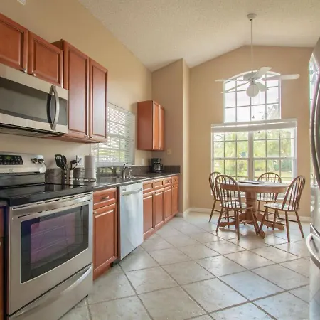 3 Bed 258-3