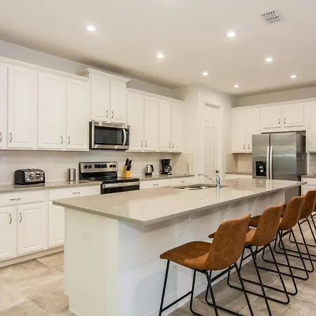 Brand New 9 Bedrooms House With Private Pool, Star Wars Game Room, Theme Rooms And Lake View Sa2145-3