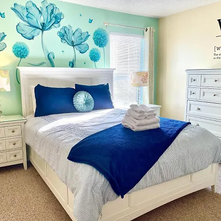 Disney Dream With Hot Tub, Pool, Xbox, Games Room, Lakeview, 10 Min To Disney, Clubhouse-2