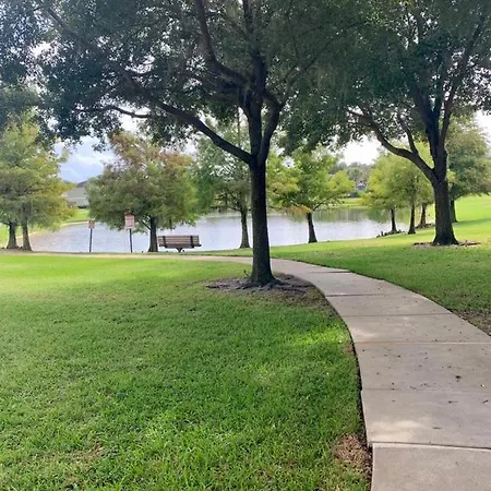 Excellent Location Cozy Home 8 Miles From Disney World-2