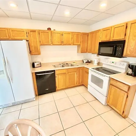 Vacation Home Near Disney 2-3