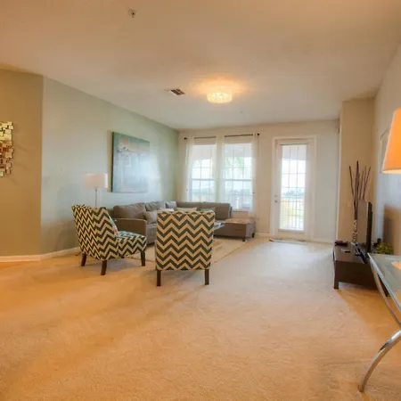 Stunning Lakeview Condo Wprivate Balcony-3