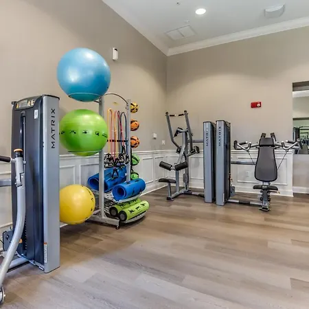 Luxury Vacation In This Gorgeous Vista Cay Condo-3