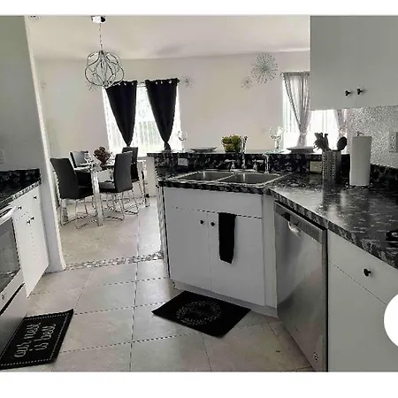 Cozy Spacious 4Bd With Garden Tub Near Disney-3