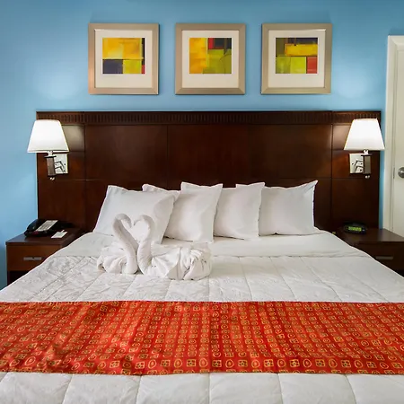 Ramada By Wyndham Flamingo Water Park-3