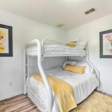 Kissimmee Condo: Community Perks, 10 Mi To Disney!-2