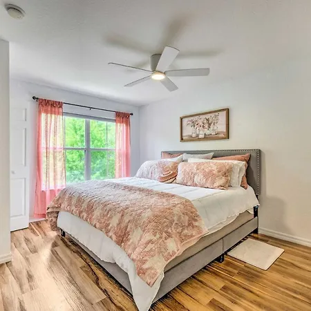 Kissimmee Condo: Community Perks, 10 Mi To Disney!-3