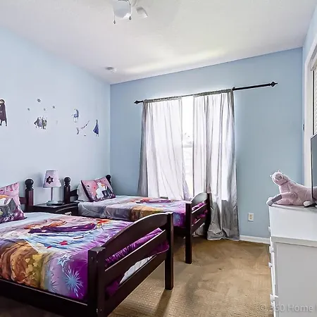 Gated Community, Private Pool And Game Room Near Disney!!!-3