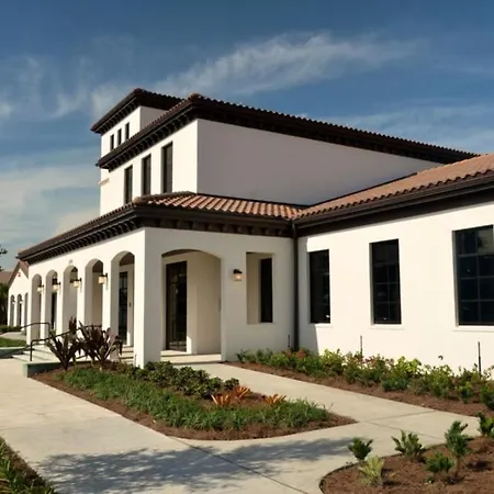 Ultimate 9 Bedroom Pool Spa Windsor At Westside-3