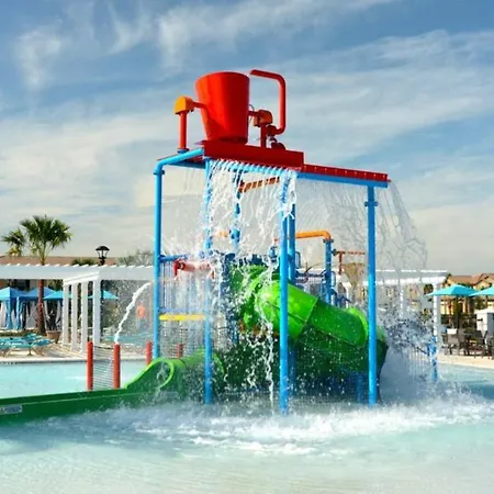 Ultimate 9 Bedroom Pool Spa Windsor At Westside-2