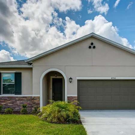 Gated Community, Private Pool And Game Room Near Disney!!!-3