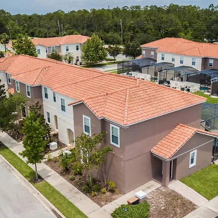 Four Bedrooms Townhouse 4563-2