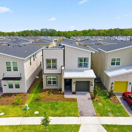 Modern Resort House | Pool • Wi-Fi • Minutes To Disney-2