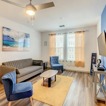 Spacious Apartment Near Disney-2
