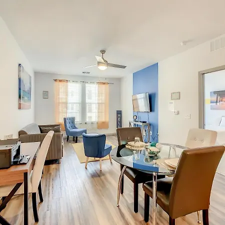 Spacious Apartment Near Disney-3