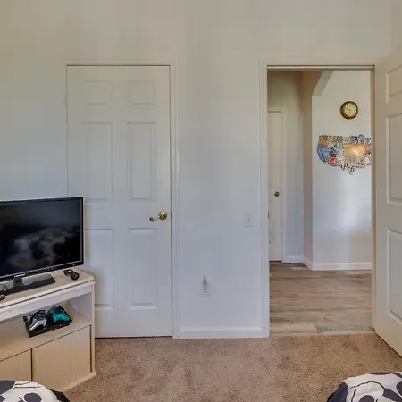 Kissimmee Condo With Community Pool!-3