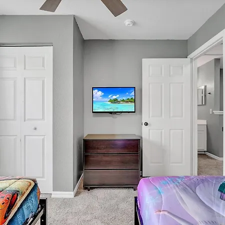 4Br Home- Near Disney W Resort Pool And Hot Tub-2