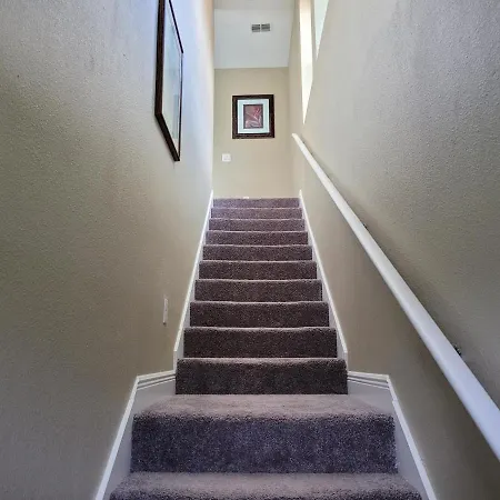 Close To Disney, Free Rv Or Boat Parking, Wifi, Roku Tv, Washer, Dryer-2