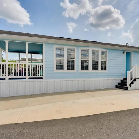 Kissimmee Getaway With Community Pool And Game Room!-3