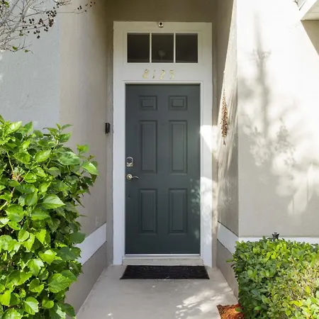 Villa Helena - Windsor Palms-3