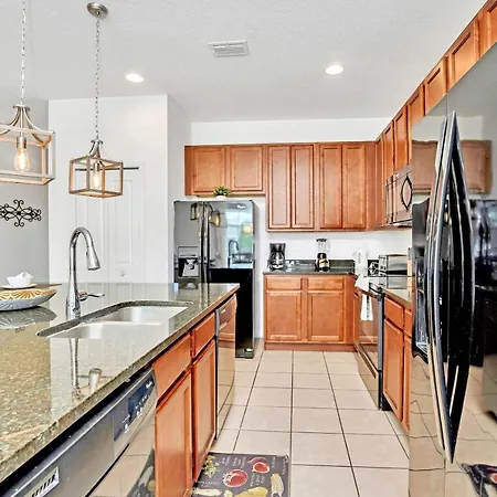 Near Disney - 8Br Family Home - Pool Bbq & Games-2