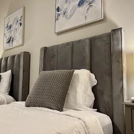 Luxury 4Br Condo Next To Disney-3