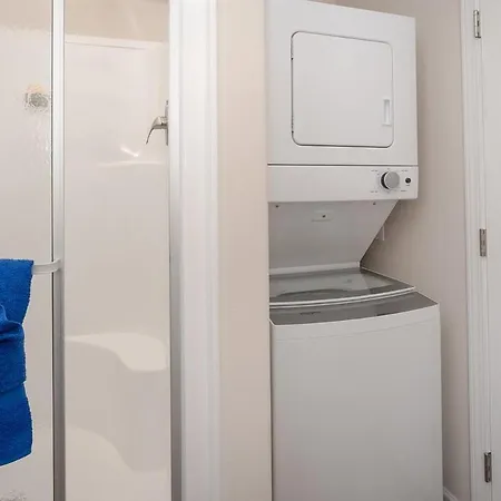 Cozy Tiny Home Near Disney World & Orlando Parks!-3