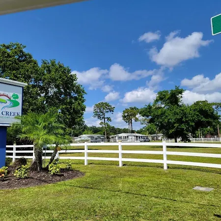 Cozy Tiny Home Near Disney World & Orlando Parks!-2