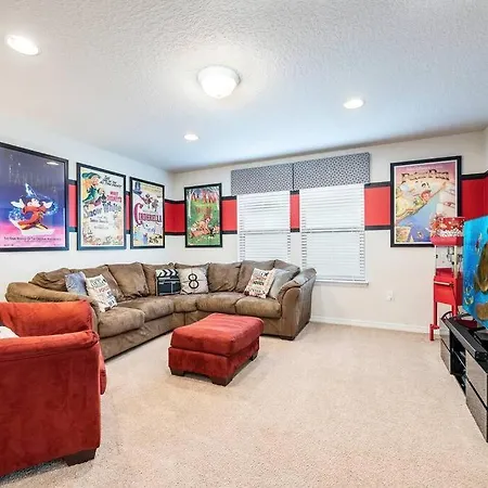 Windsor Haven - Luxury Villa With Game Room-3