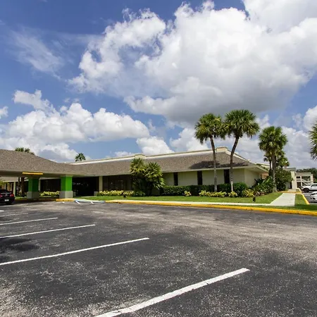 A & S Vacation Rooms-2