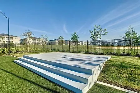Superb 5Br Townhouse With Waterpark & Private Pool-3