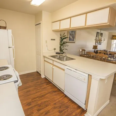 Marias Island Club Condo-3