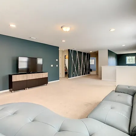 Game Room - Private Pool - Windsor At Westside-2