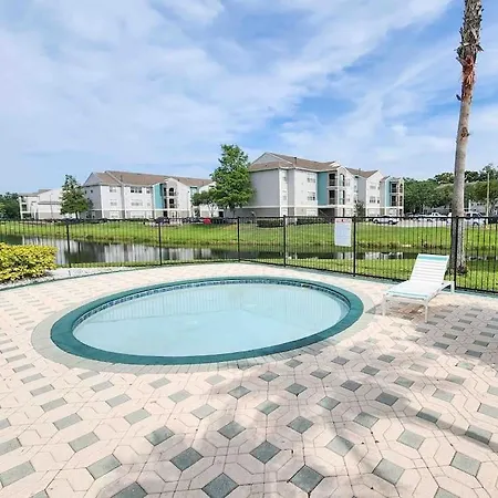 Cozy & Spacious 2 Bedroom / 2 Ba Condo-3