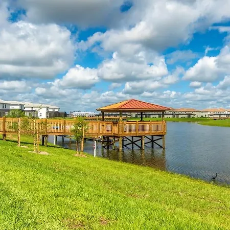 Charming 4 Bdr Townhome At Storey Lake Resort-2