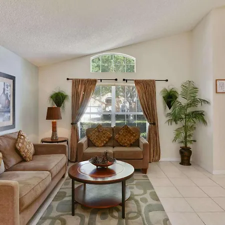 Shooting Star - Family Friendly 4 Bed Pool Home On Emerald Island Resort - Close To Disney World!-3