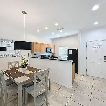 Amazing Townhouse Close To Disney 2 Bed 2,5 Bath Townhouse-3