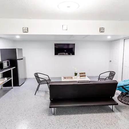 Beautiful Fully Furnished 2-Bedroom Luxury Home-3