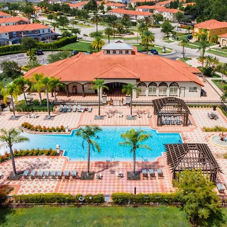 Upstay Modern Home W Pool, Games & Bbq - Sleeps 18-3