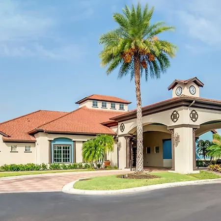 Upstay Modern Home W Pool, Games & Bbq - Sleeps 18-2