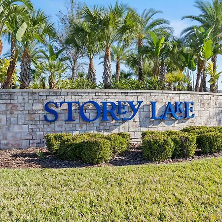 Fabulous Villas 5 Minutes Away From Disney!-3