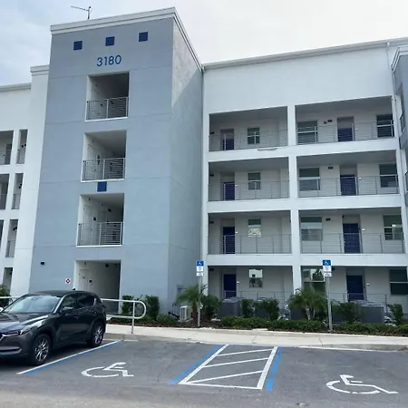 Exquisite First-Floor Condo, 7 Min To Disney-2