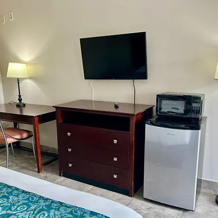 Shining Light Inn & Suites-2