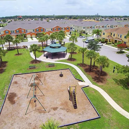 Four Bedrooms Townhome 5122-2