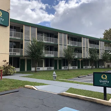 Quality Inn Kissimmee West - Lake Buena Vista South-2