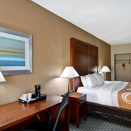 Quality Inn & Suites Heritage Park-2