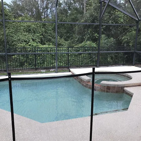 4 Bed And 3 Bath In Perfect Location With Pool By Florida Dream Home-3