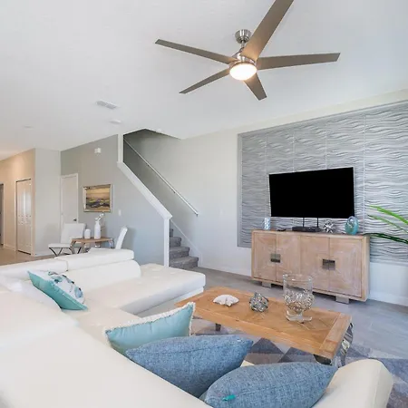 4975An Townhouse 5 Beds & 4 Baths With Private Pool-2