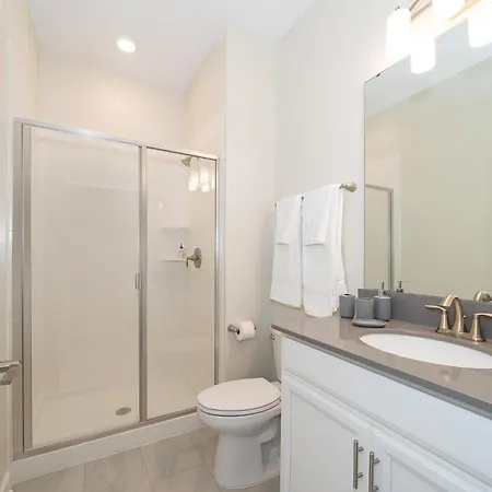 4830Fa Townhouse 4 Beds & 3 Baths With Private Pool-2